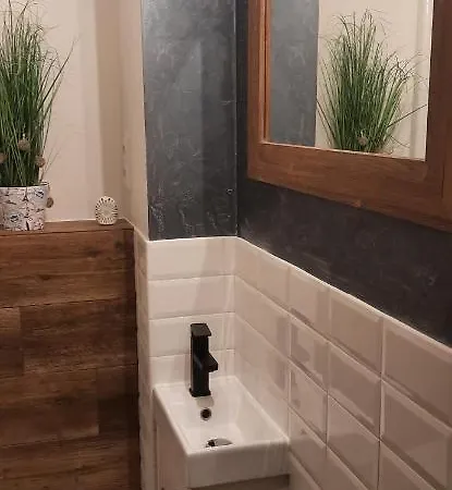 Mansarda Ogrod Saski Centrum Csk Zwirki I Wigury דירה לובלין